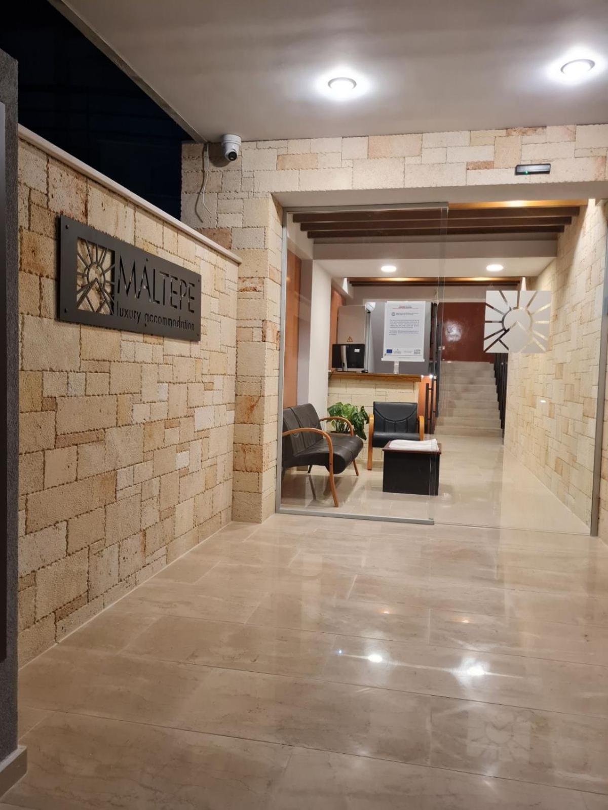 Maltepe Luxury Accommodation By Travel Pro Services Kallithea  외부 사진
